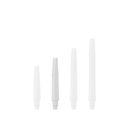 L-L-Style-Shafts Locked Straight - White Auf dem Bild sind vier weiße, gerade Dartschäfte in unterschiedlichen Längen zu sehen. Sie stehen nebeneinander aufrecht auf einem grünen Hintergrund.