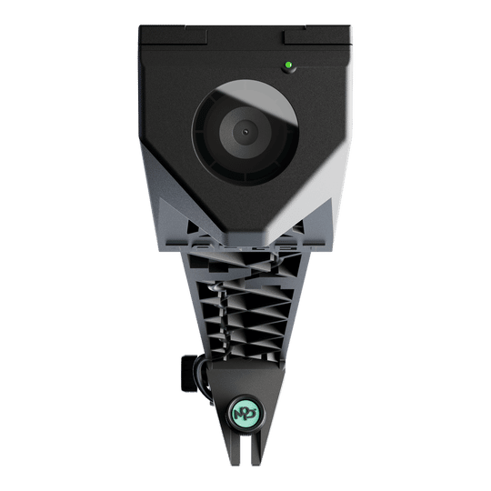 Target VIRT Camera Das Bild zeigt die Target VIRT Kamera aus der Vorderansicht. Die Kamera hat ein modernes, technisches Design mit einem großen Objektiv in der Mitte.