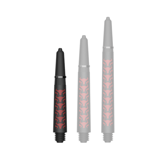 Zu sehen ist ein Dartzubehör, speziell eine Capo Carbon Shaft in Rot und kurzer Ausführung mit 34mm Länge. Das Produkt dient vermutlich als Teil eines Dartpfeils.