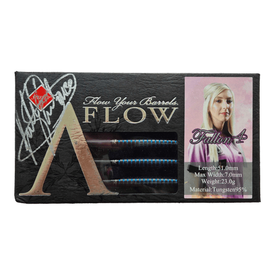 Dynasty Fallon Sherrock 4 AFlow BK Steel Darts - With Autograph - 23g Das Bild zeigt eine Packung Dynasty Fallon Sherrock 4 AFlow BK Steeldarts mit einer Unterschrift. Auf der Verpackung ist auch ein Foto von Fallon Sherrock sowie die technischen Daten der Darts abgebildet.