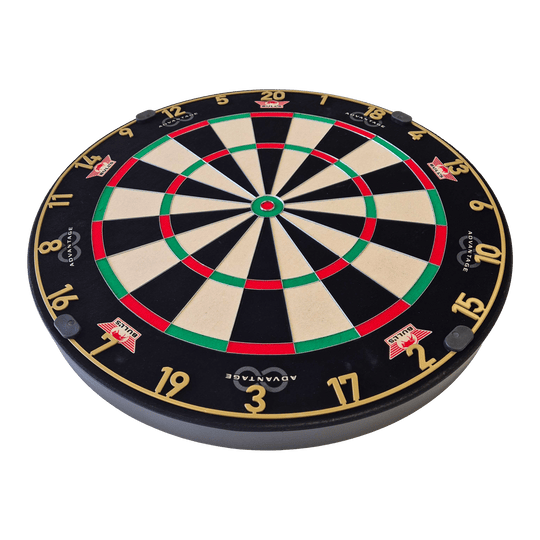 Bulls NL Advantage 8 steel dartboard Auf dem Bild ist das Bulls NL Advantage 8 Steeldartboard zu sehen. Es eignet sich ideal für ambitionierte Dartspieler.