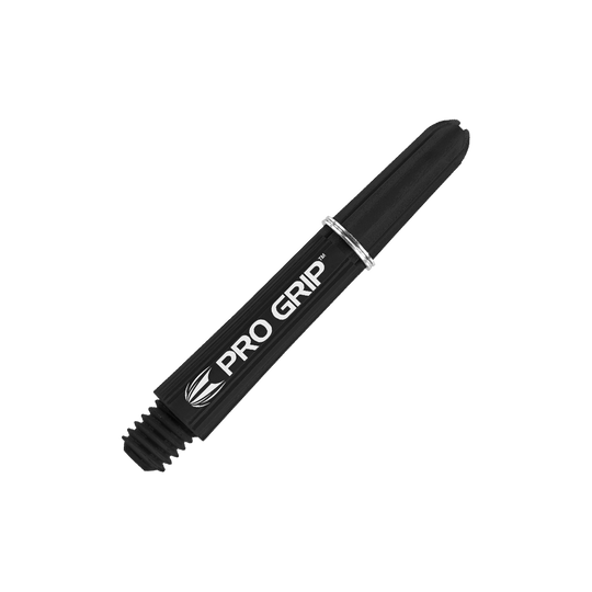 Target Pro Grip Shafts - 3 Sets - Black Das Bild zeigt einen schwarzen Pro Grip Schaft für Dartpfeile mit weißer Schrift. Der Schaft ist 34 mm lang und hat einen silbernen Ring.