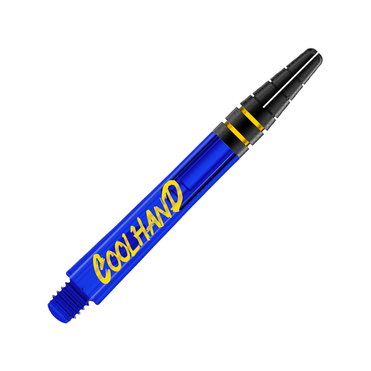 Dies ist ein blauer Dart-Schaft mit der gelben Aufschrift "COOLHAND". Am oberen Ende befinden sich zwei schwarze Ringe mit goldenen Akzenten.