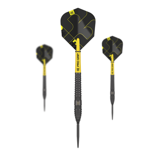 Target Bolide Void 03 Swiss Point steel darts Das Bild zeigt drei Steeldarts des Produkts "Target Bolide Void 03 Swiss Point". Die Darts sind schwarz-gelb und haben den Schriftzug "Pro Grip" auf dem Schaft.