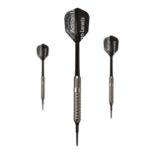 Das Bild zeigt drei Softdarts des Modells "Target Adrian Lewis Silver Jackpot" mit einem Gewicht von 18g. Die Darts haben schwarze Flights und silberne, geriffelte Barrels.