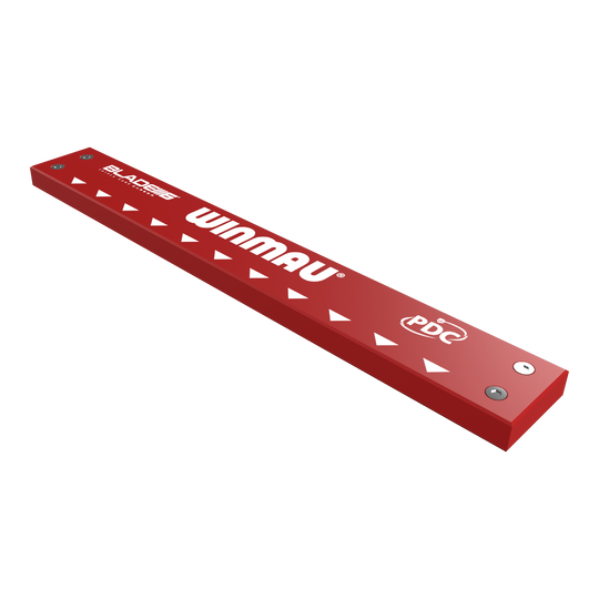 Winmau Clearzone PVC dart mat with oche Das Bild zeigt das Produkt "Winmau Clearzone PVC Dartmatte mit Oche". Es ist eine rote Dartmatte mit weißen Pfeilen und dem Winmau-Logo darauf.