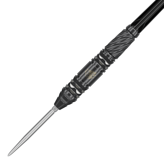 Target Japan Black Marque Dragon GEN2 Swiss Point Steel Darts Das Bild zeigt einen schwarzen Steeldart der Marke "Target Japan Black Marque Dragon GEN2 Swiss Point". Der Dart hat ein auffälliges, modernes Design mit silbernen und schwarzen Akzenten.