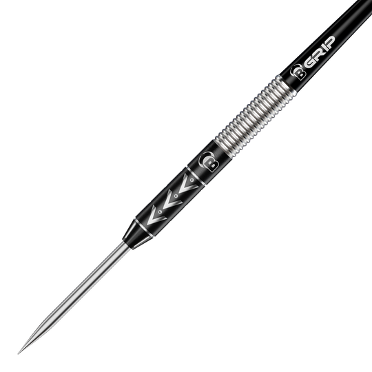 Bulls Challenger Arno Merk steel darts - 22g Das Bild zeigt einen Bulls Challenger Arno Merk Steeldart mit einem Gewicht von 22g. Der Dartpfeil hat ein silber-schwarzes Design mit markanten Rillen und einem spitzen Metallende.