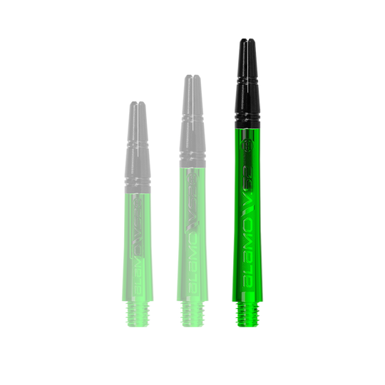 Harrows Alamo VS2 Shafts - Green Auf dem Bild sind drei grüne Dartschäfte in unterschiedlicher Länge zu sehen. Die Schäfte haben schwarze Spitzen und tragen die Aufschrift "alamo VS2".