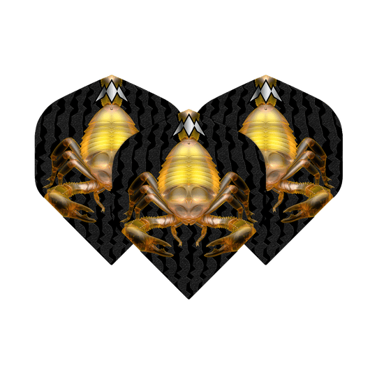 Mission Solo Scorpion No2 Standard Flights Das Bild zeigt drei Dart-Flights mit einem auffälligen Skorpion-Design auf schwarzem Hintergrund. Die Flights sind Teil des Produkts "Mission Solo Scorpion No2 Standard Flights".