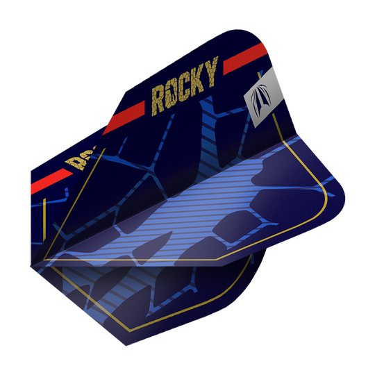 Target Pro Ultra Josh Rock GEN1 Ten-X Flights - 3 Sets Das Bild zeigt ein Set von blauen Dart-Flights mit dem Aufdruck "ROCKY" in goldener Schrift. Die Flights haben ein modernes Design mit blauen Linien und einem roten Streifen am oberen Rand.