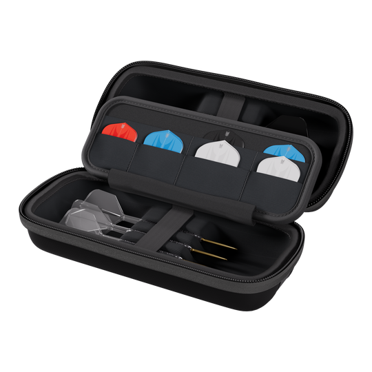Target BOA Dartcase Auf dem Bild ist ein Target BOA Dartcase in Schwarz abgebildet. Das schwarze Etui bietet Schutz und Aufbewahrung für Darts und Zubehör.