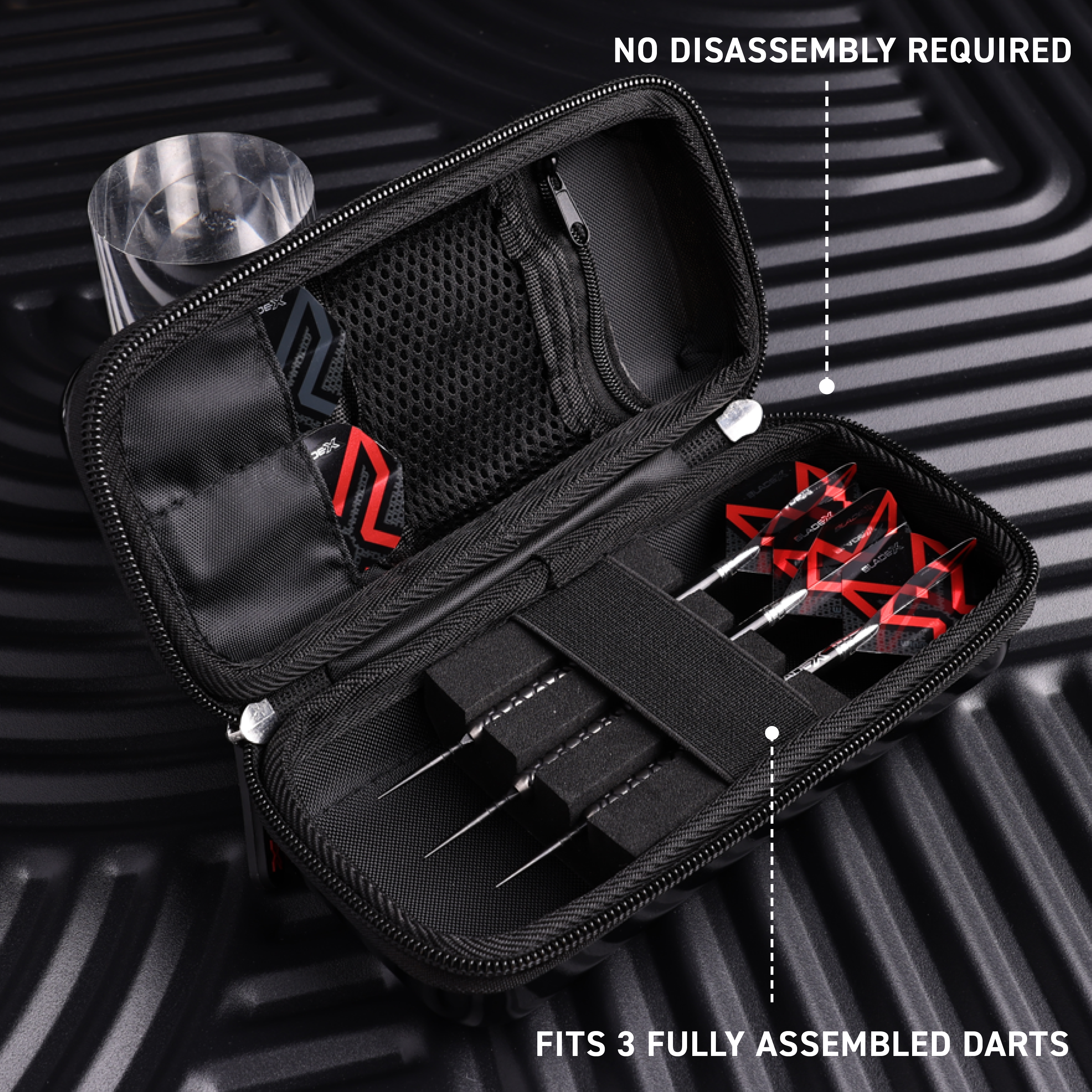 Winmau Blade X Armor G1 dart wallet Ein Bild mit dem Dateinamen 8534_Winmau_Blade_X_Armor_G1_Dartwallet_W1. Vermutlich handelt es sich um ein Dartwallet-Produkt.