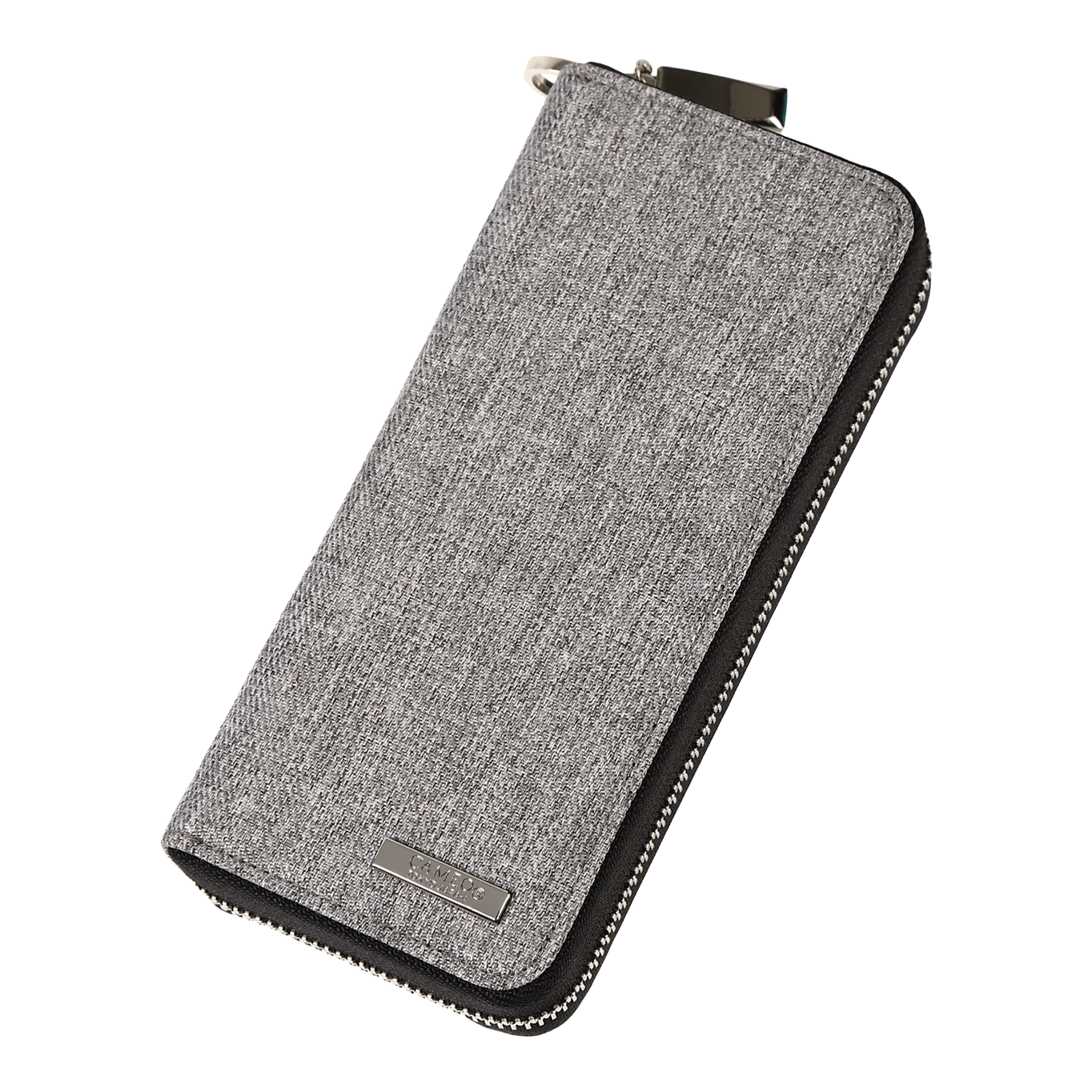 Cameo Business Case Pro3 Das Bild zeigt ein graues Etui mit Reißverschluss. Das Etui hat eine strukturierte Oberfläche und ein kleines Metallschild auf der Vorderseite.